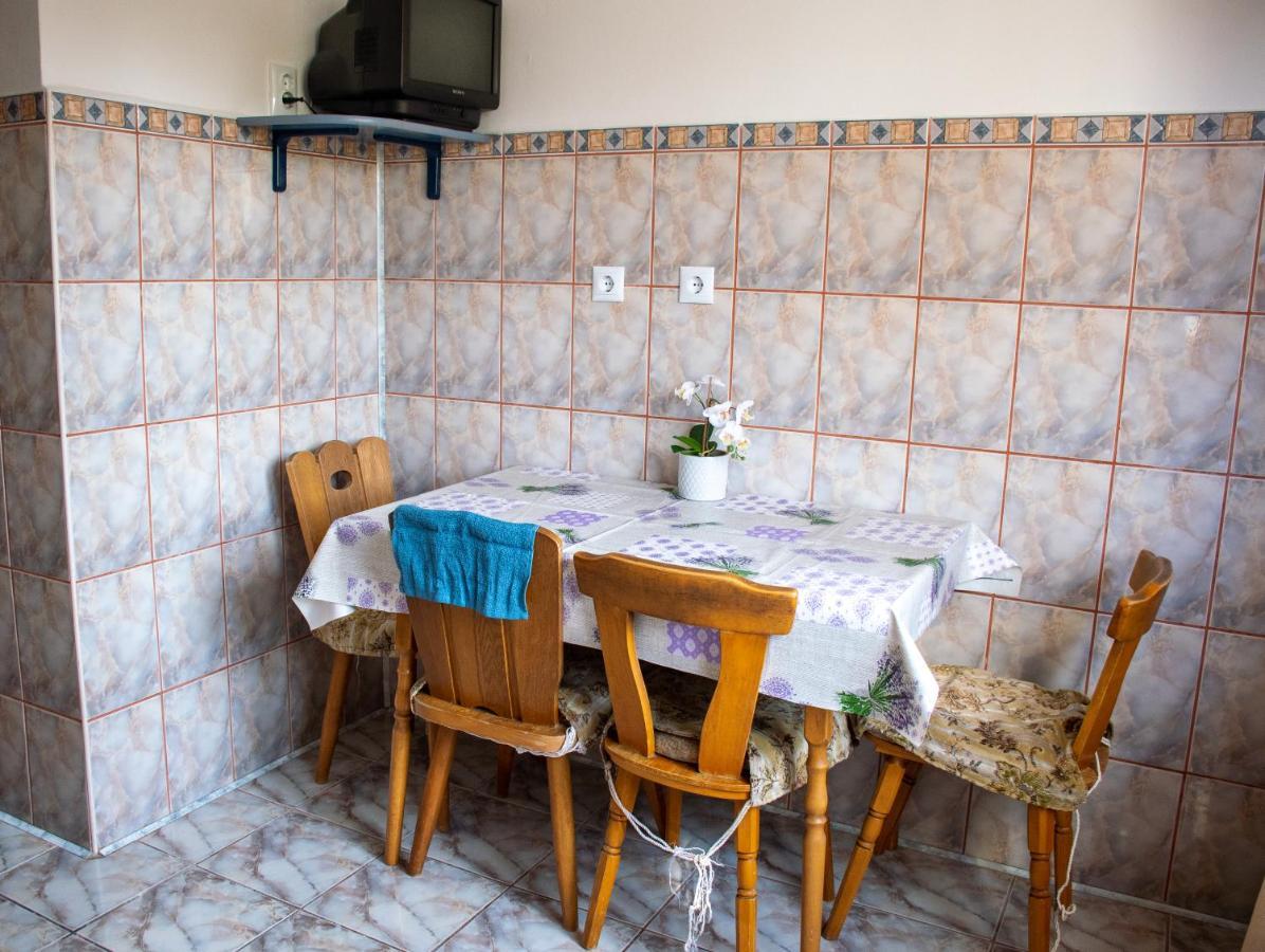 Family-Friendly Apartment Oradea Zewnętrze zdjęcie