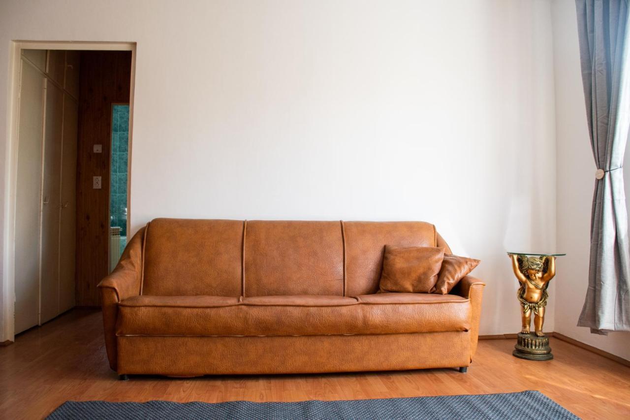 Family-Friendly Apartment Oradea Zewnętrze zdjęcie